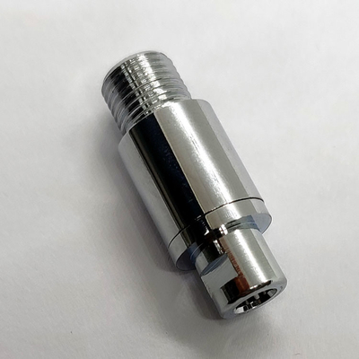 0.6mm - 2.0mmの鋼線のための銀製の軽い普遍的なスイベル ジョイントの据え付け品